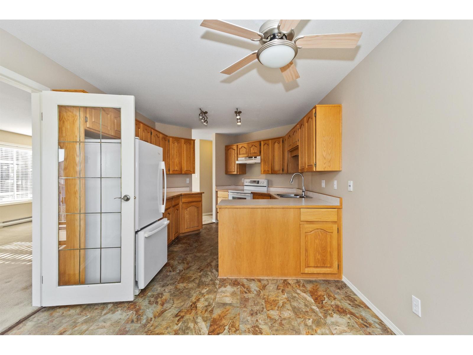 210 2450 Church Street, Abbotsford, British Columbia  V2T 3J7 - Photo 9 - R3090236