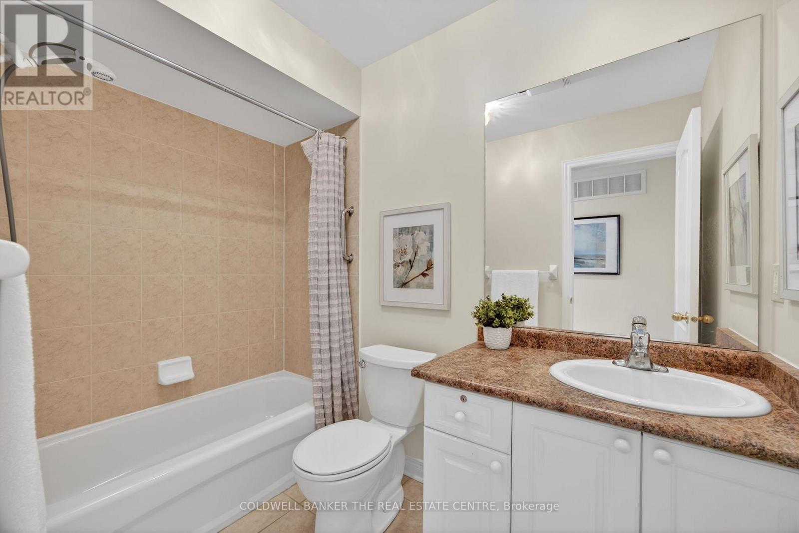 594 Osler Court, Newmarket, Ontario  L3X 2P5 - Photo 21 - N12794992