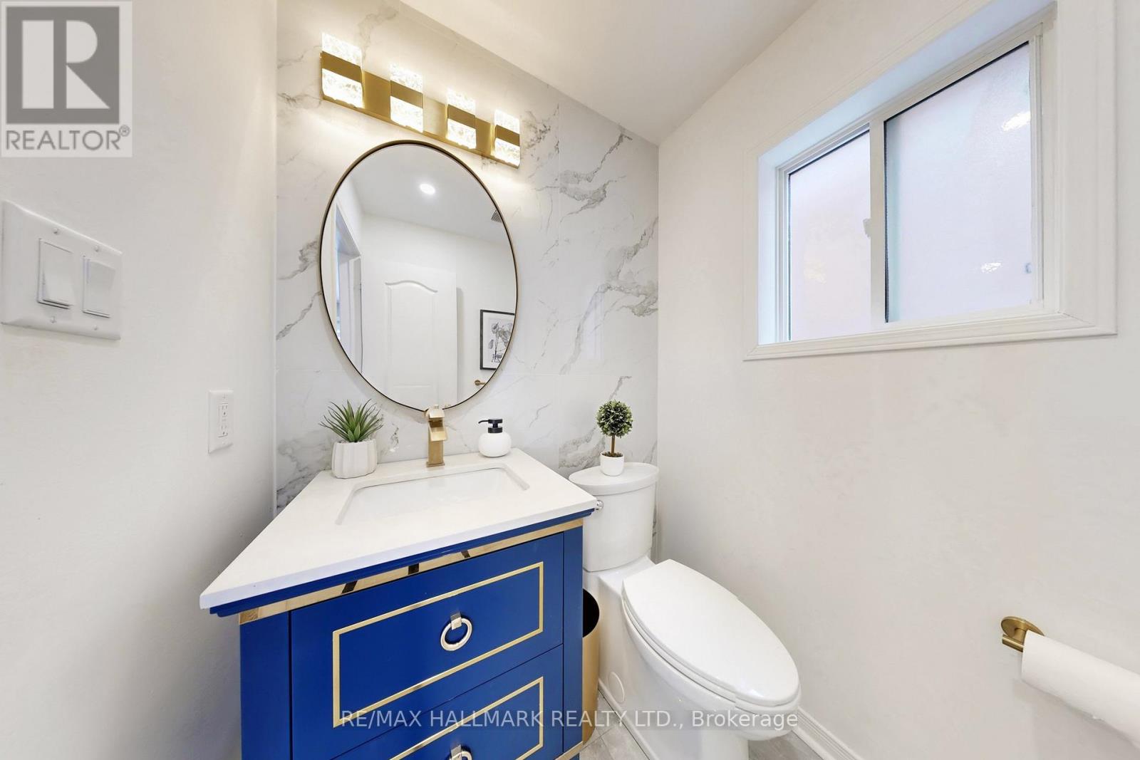 129 Knapton Drive, Newmarket, Ontario  L3X 3B4 - Photo 14 - N12795068