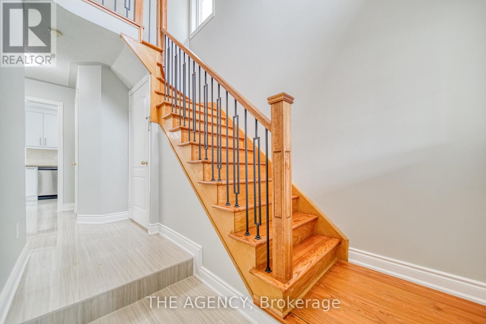 Main - 48 Chiara Drive, Vaughan, Ontario  L6A 3K3 - Photo 15 - N12795112