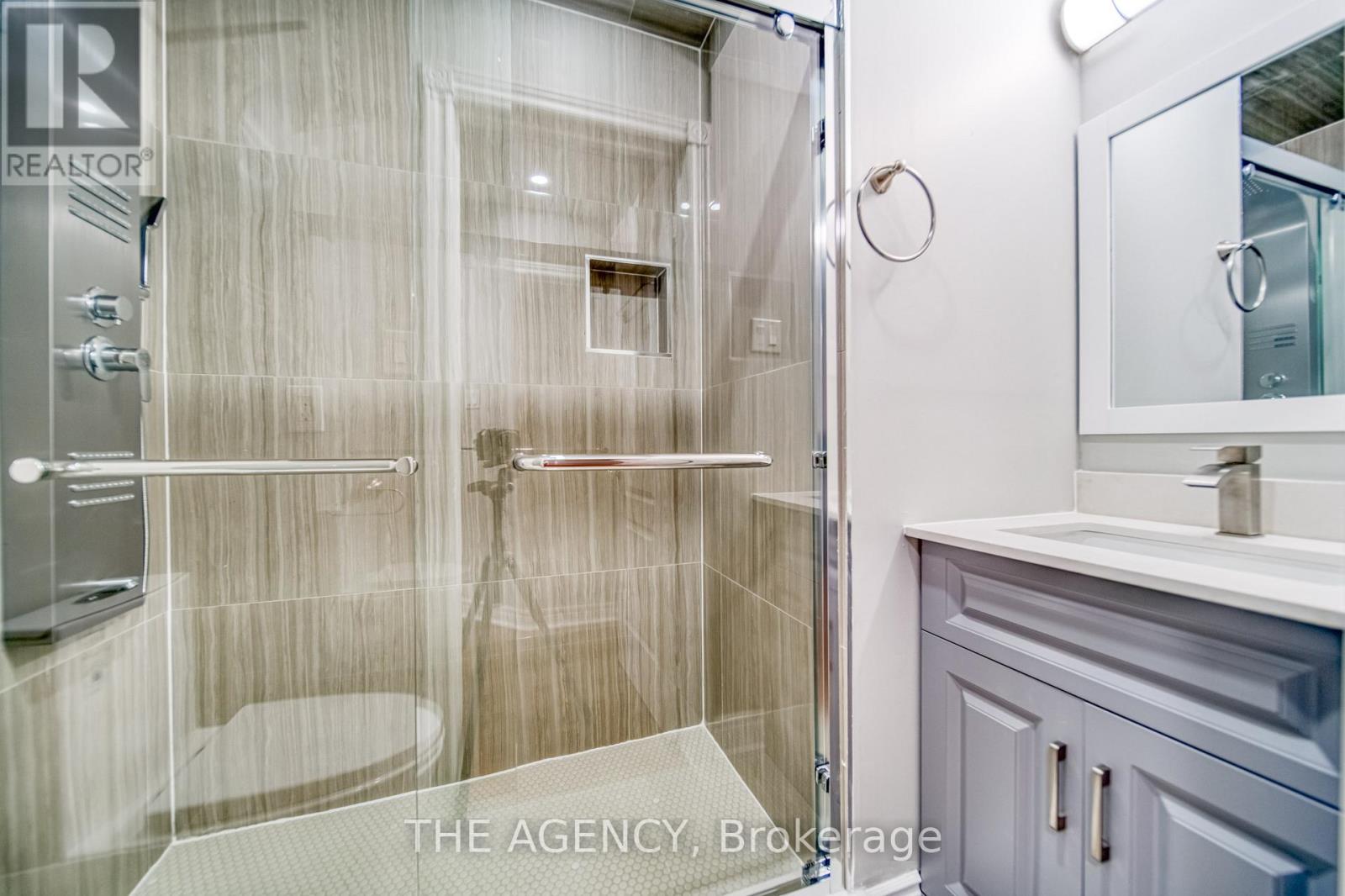 Main - 48 Chiara Drive, Vaughan, Ontario  L6A 3K3 - Photo 24 - N12795112