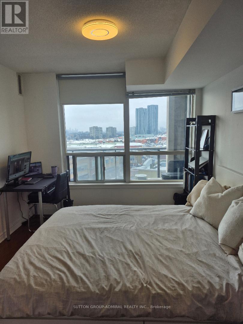 802 - 50 Disera Drive, Vaughan, Ontario  L4J 9E9 - Photo 9 - N12795186