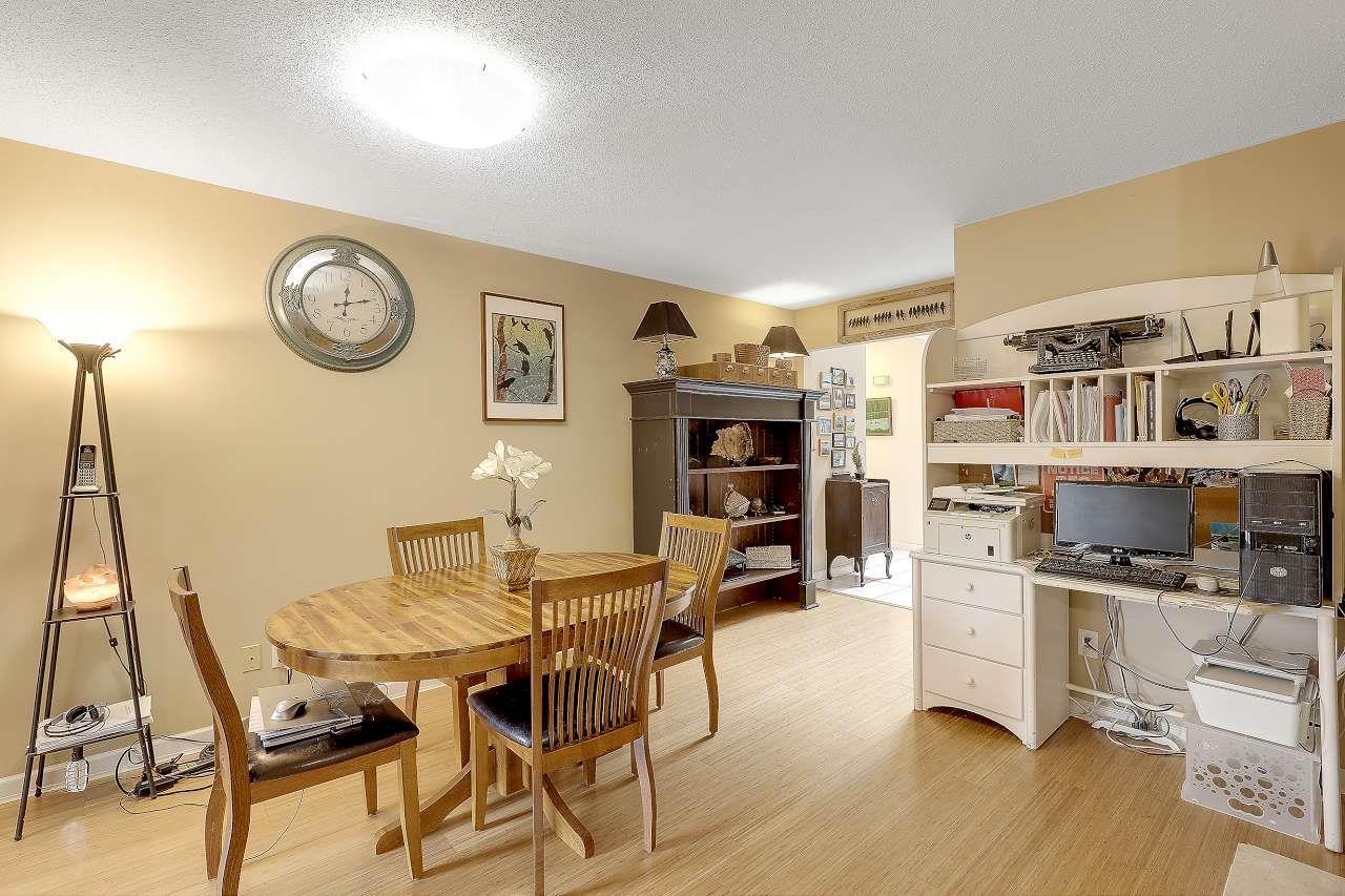 885 164 Street, Surrey, British Columbia  V4A 4Y4 - Photo 10 - R3090163