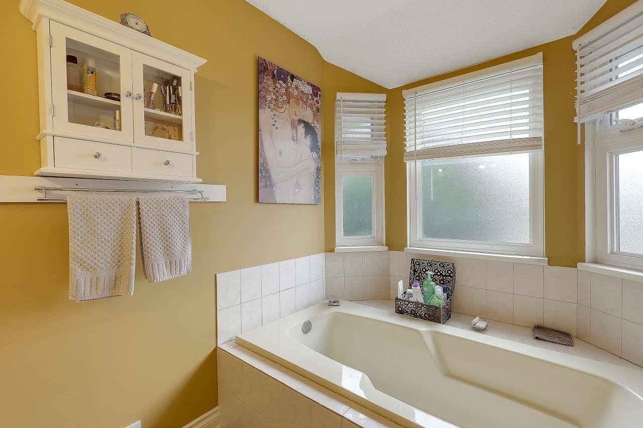 885 164 Street, Surrey, British Columbia  V4A 4Y4 - Photo 19 - R3090163