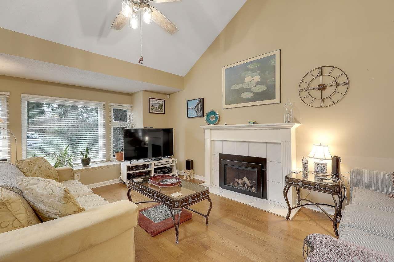 885 164 Street, Surrey, British Columbia  V4A 4Y4 - Photo 5 - R3090163