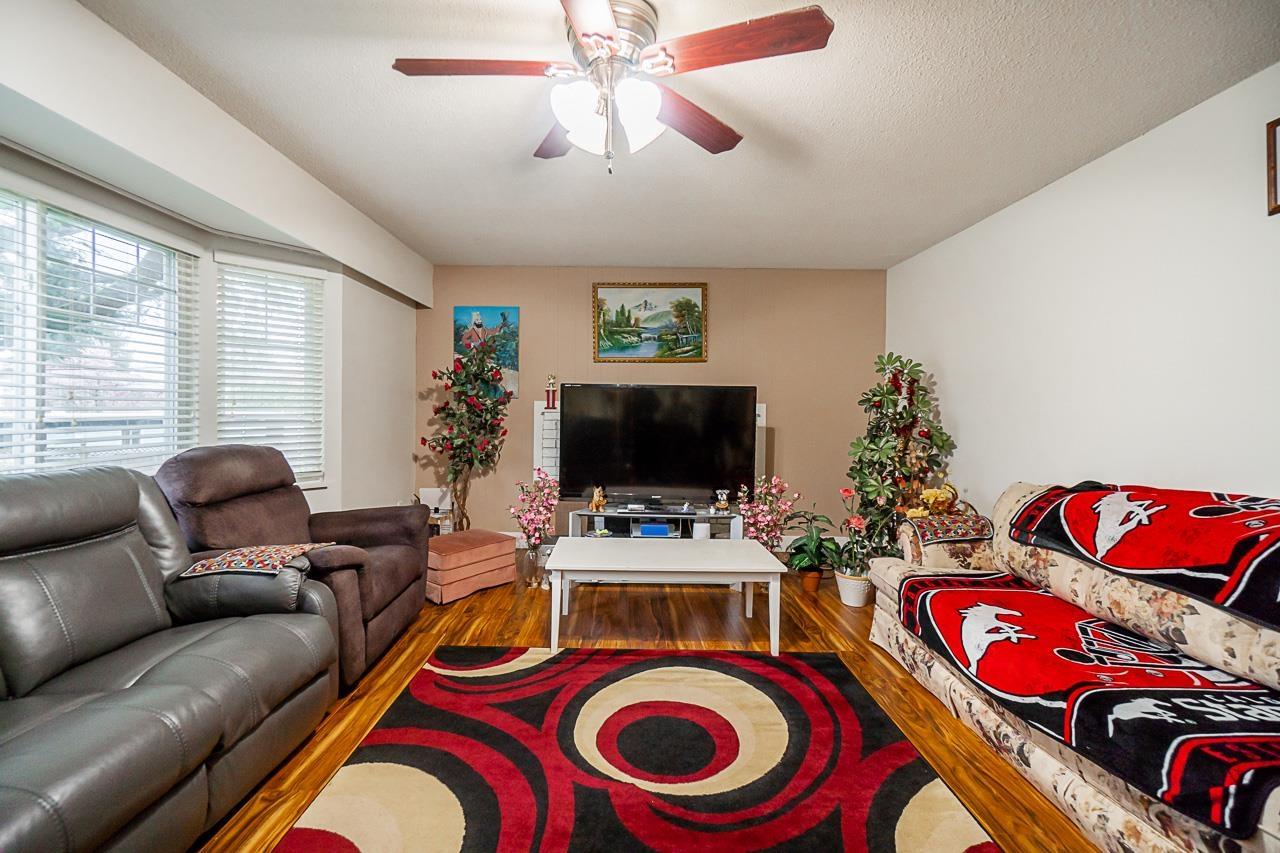 11892 Gilmour Crescent, Delta, British Columbia  V4C 1L1 - Photo 6 - R3090013