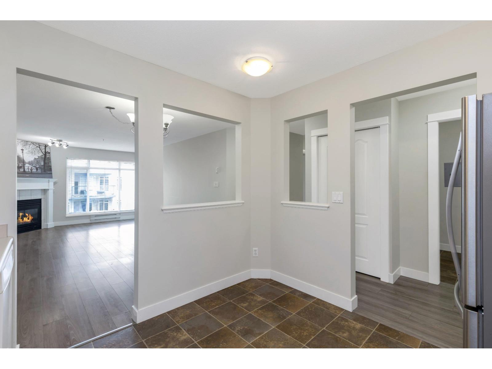 411 32085 George Ferguson Way, Abbotsford, British Columbia  V2T 2K7 - Photo 9 - R3090311