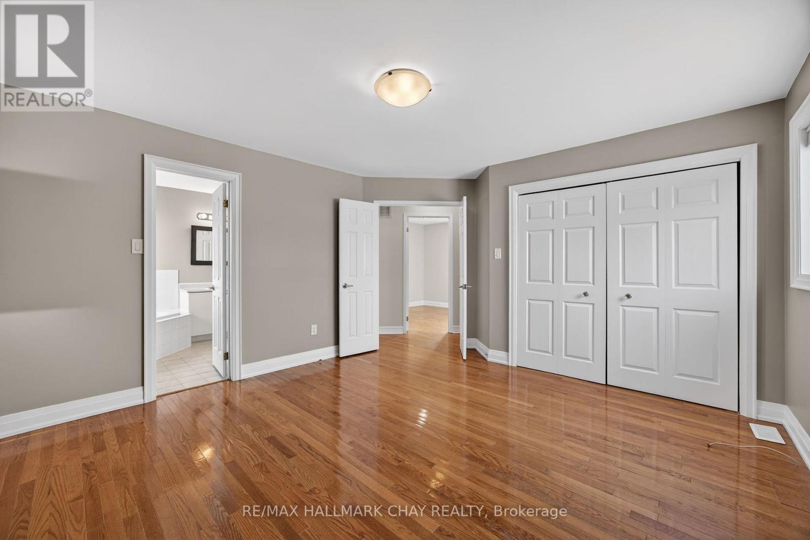 12 Webb Street, Barrie, Ontario  L4N 6V2 - Photo 10 - S12794968