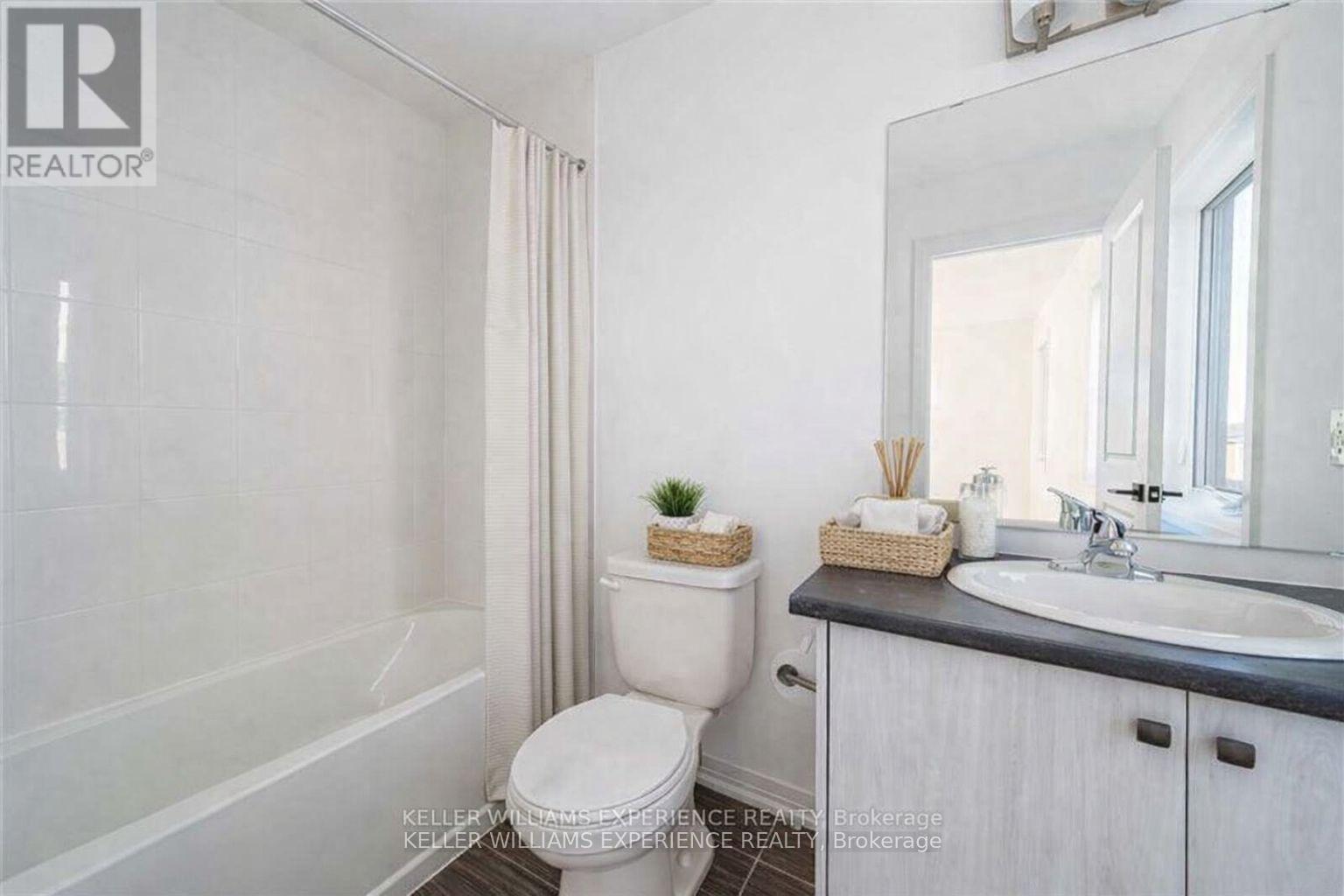 32 Fairlane Avenue, Barrie (Painswick North), Ontario  L9J 0M9 - Photo 14 - S12794980