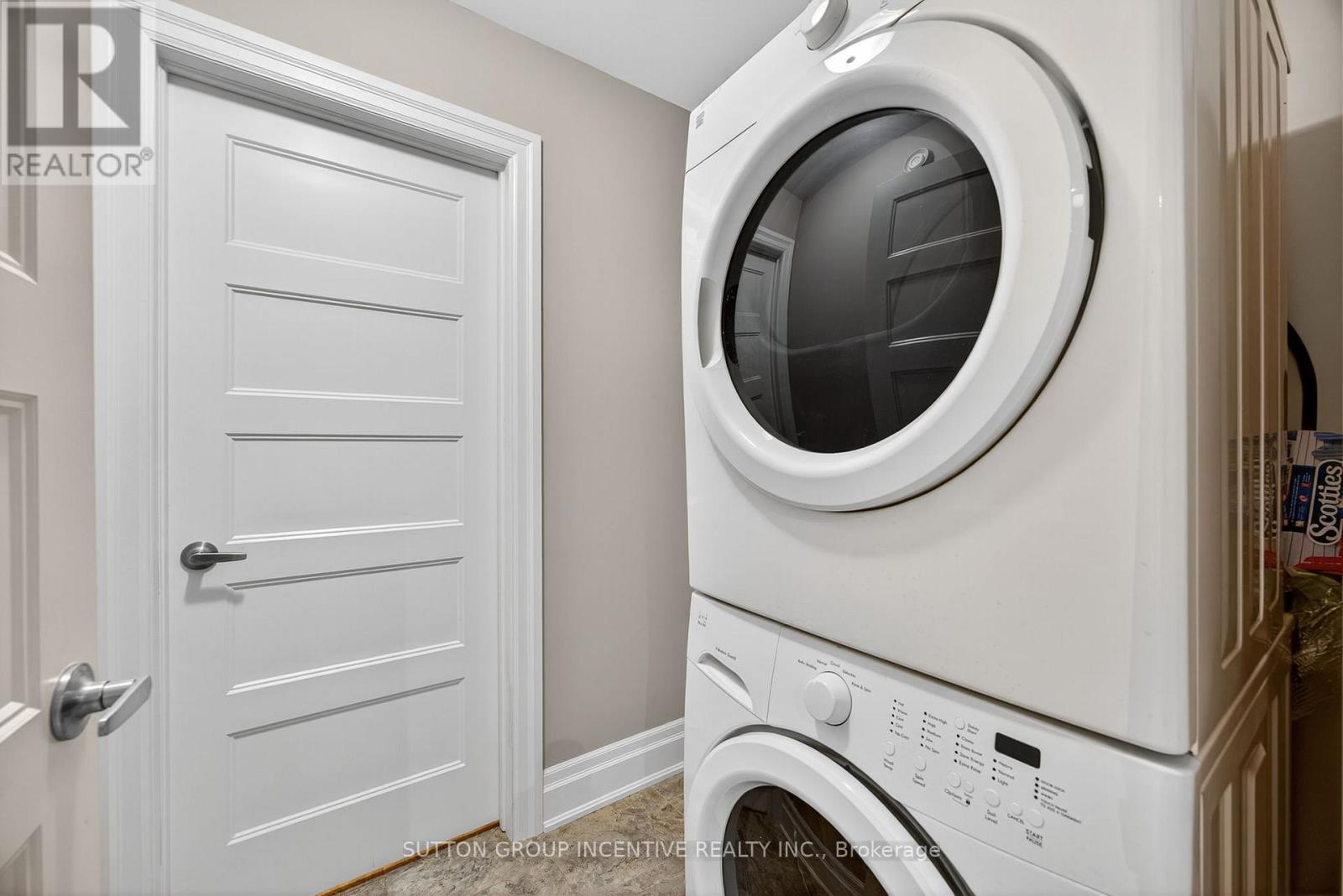 53 Clover Crescent, Wasaga Beach, Ontario  L9Z 0A4 - Photo 26 - S12795218