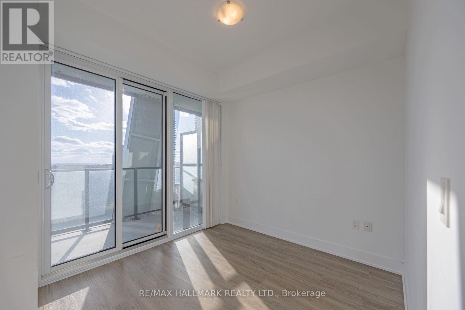 1818 - 30 Shore Breeze Drive, Toronto, Ontario  M8V 0J1 - Photo 7 - W12794982