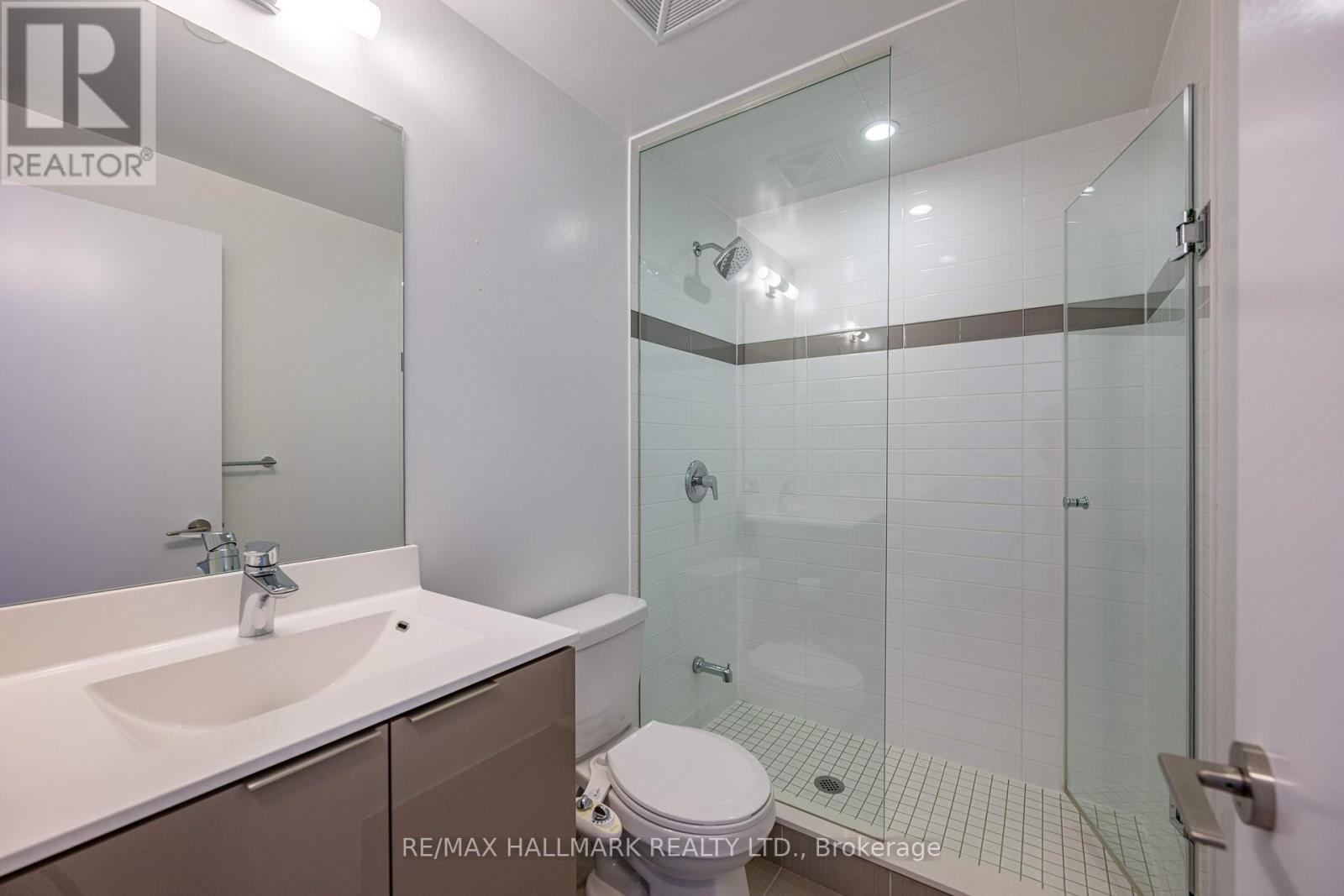 1818 - 30 Shore Breeze Drive, Toronto, Ontario  M8V 0J1 - Photo 9 - W12794982