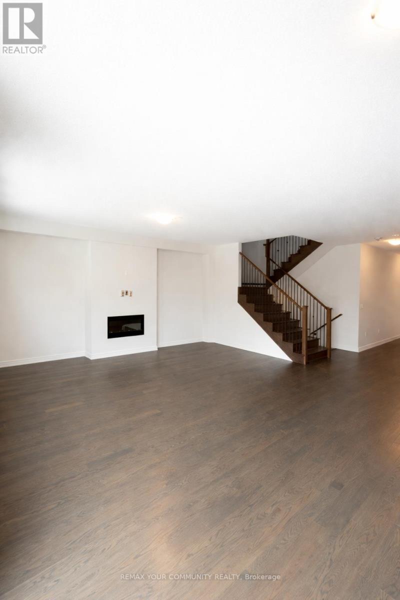 Upper - 54 Minnock Street, Caledon, Ontario  L7C 4K9 - Photo 4 - W12794998