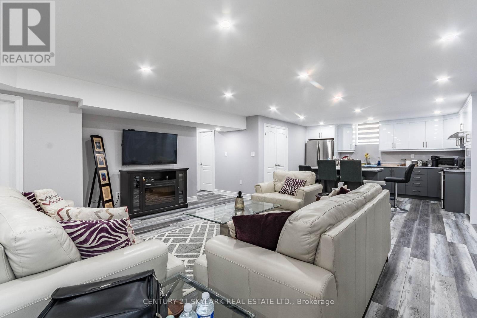 6 Villanova Road, Brampton, Ontario  L6Y 2Z4 - Photo 7 - W12795062