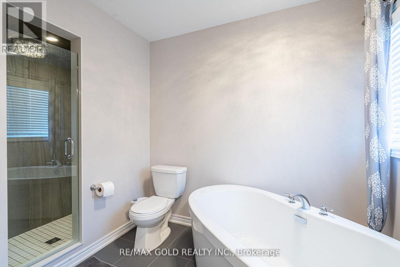 10 Spokanne Street, Brampton, Ontario  L6R 4A2 - Photo 22 - W12795176