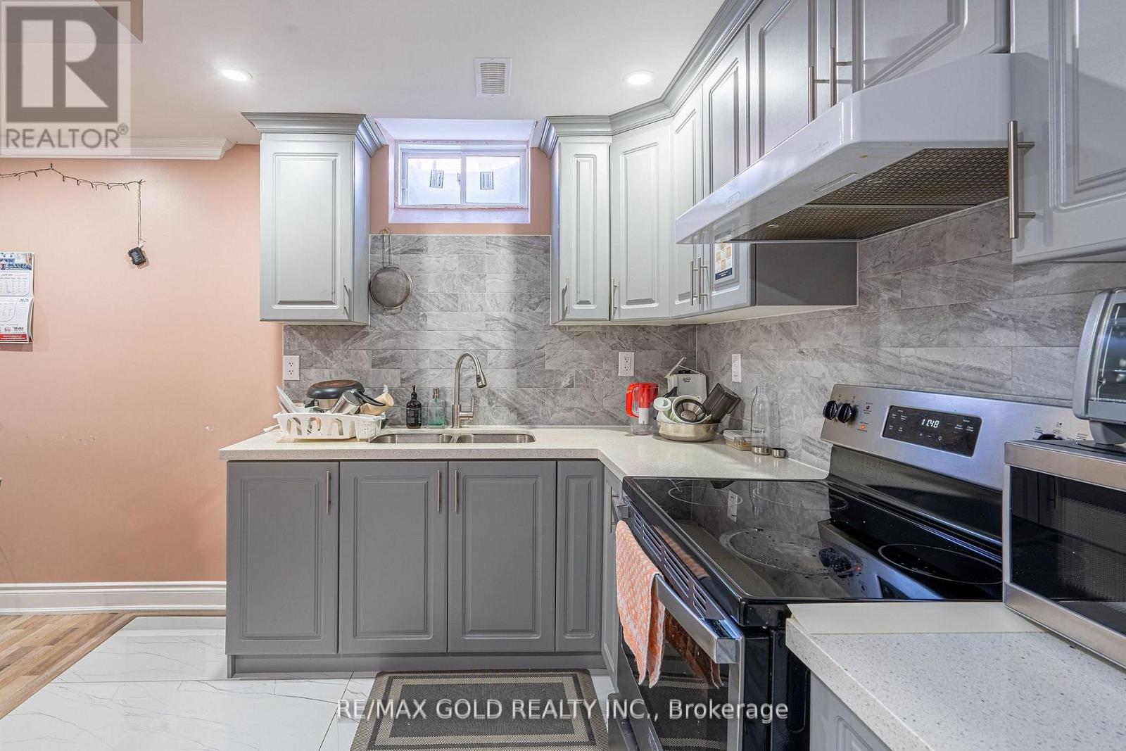 10 Spokanne Street, Brampton, Ontario  L6R 4A2 - Photo 39 - W12795176