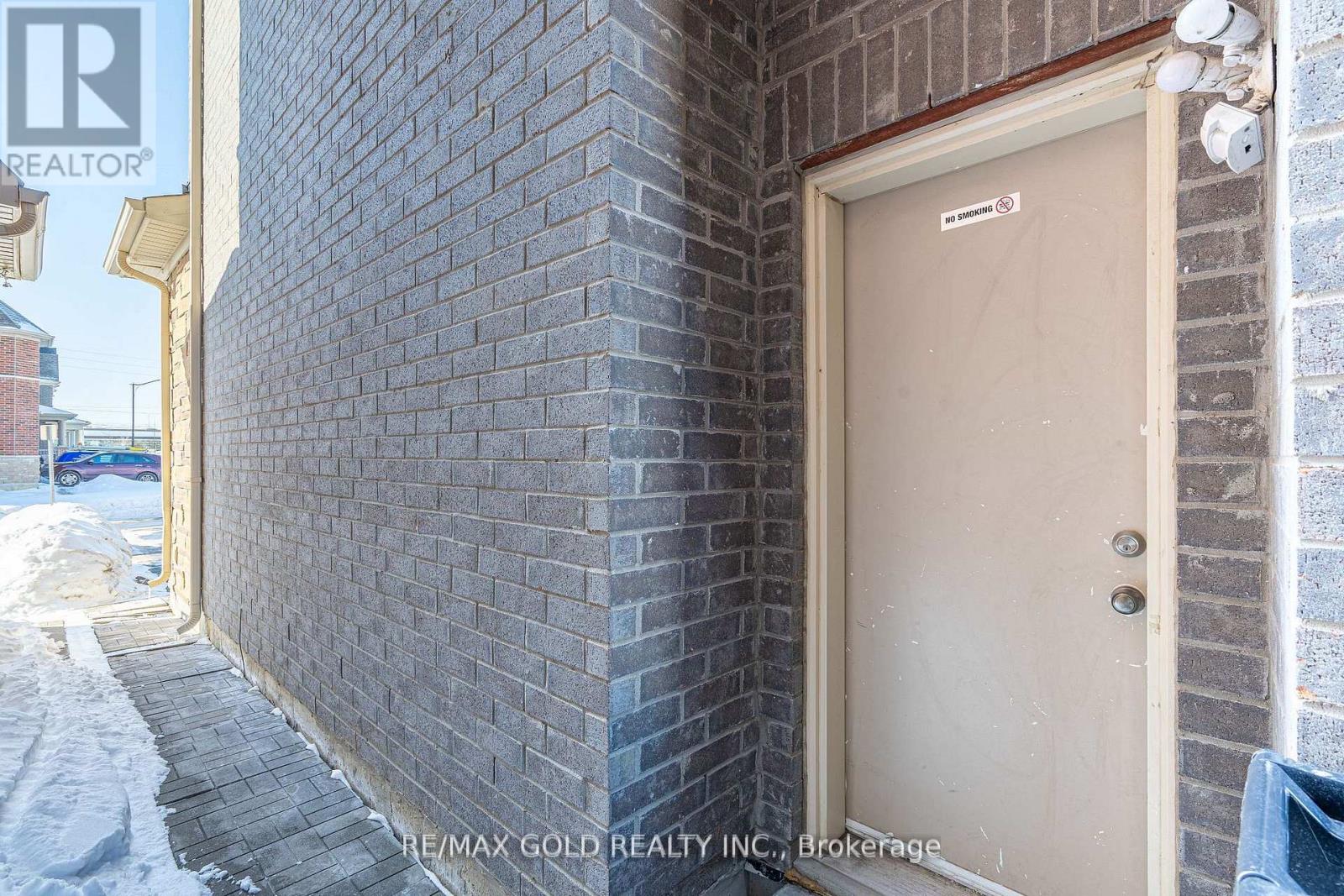 10 Spokanne Street, Brampton, Ontario  L6R 4A2 - Photo 43 - W12795176