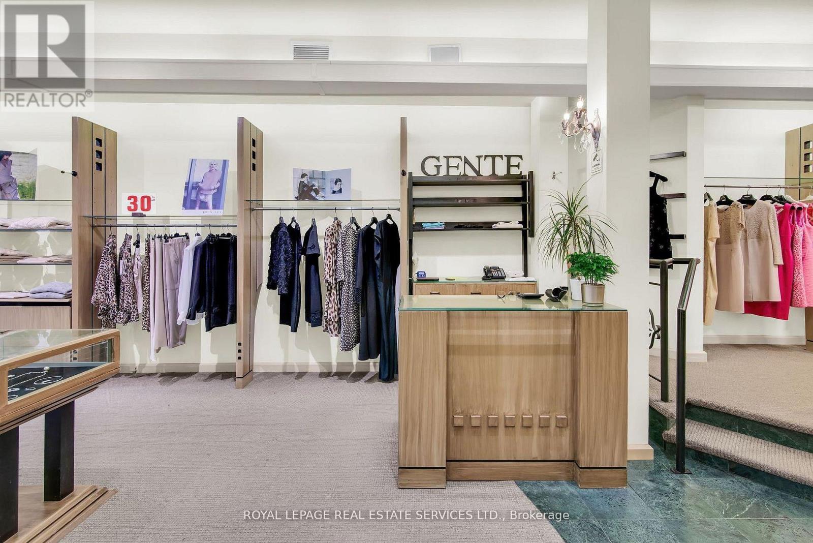 1232 St Clair Avenue W, Toronto, Ontario  M6E 1B7 - Photo 12 - W12795184