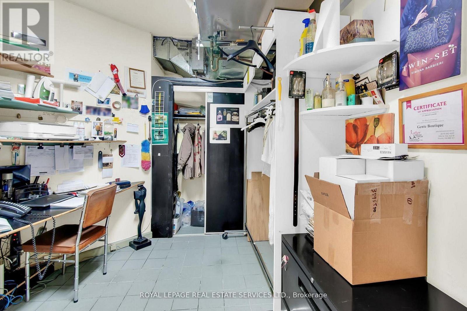 1232 St Clair Avenue W, Toronto, Ontario  M6E 1B7 - Photo 18 - W12795184