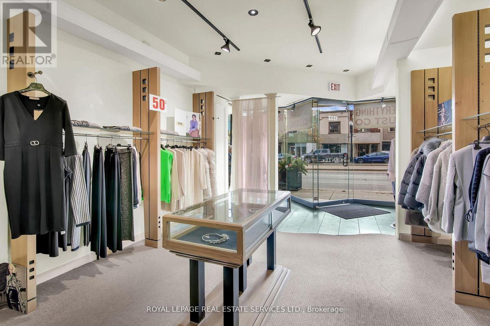 1232 St Clair Avenue W, Toronto, Ontario  M6E 1B7 - Photo 28 - W12795184