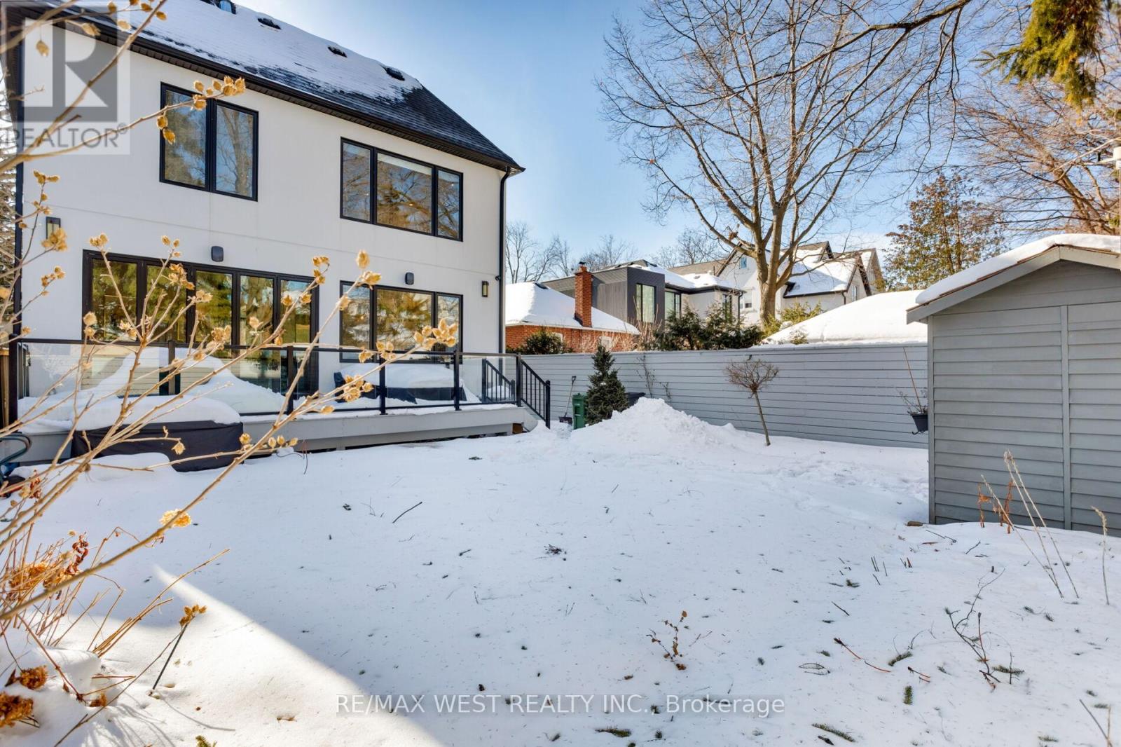 34 Government Road, Toronto, Ontario  M8X 1V9 - Photo 14 - W12795204