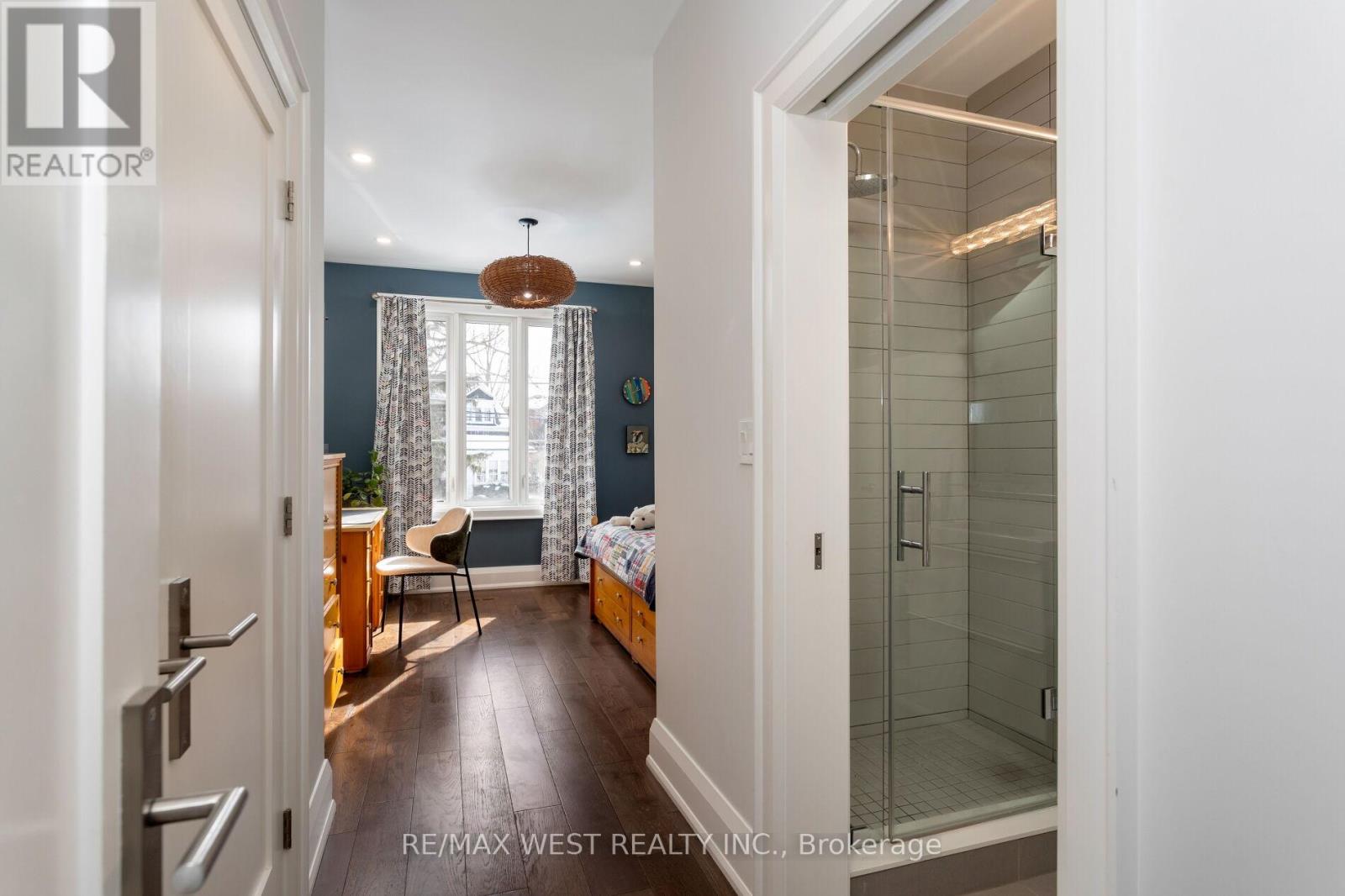 34 Government Road, Toronto, Ontario  M8X 1V9 - Photo 17 - W12795204