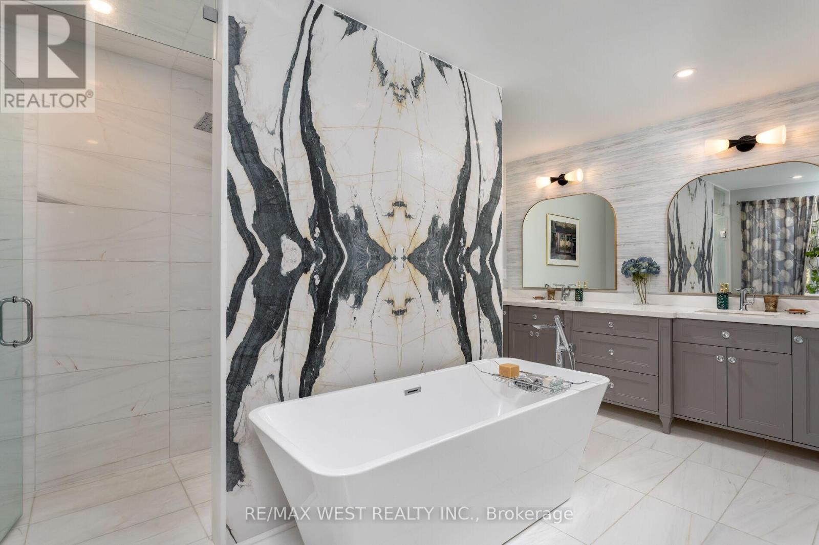 34 Government Road, Toronto, Ontario  M8X 1V9 - Photo 23 - W12795204