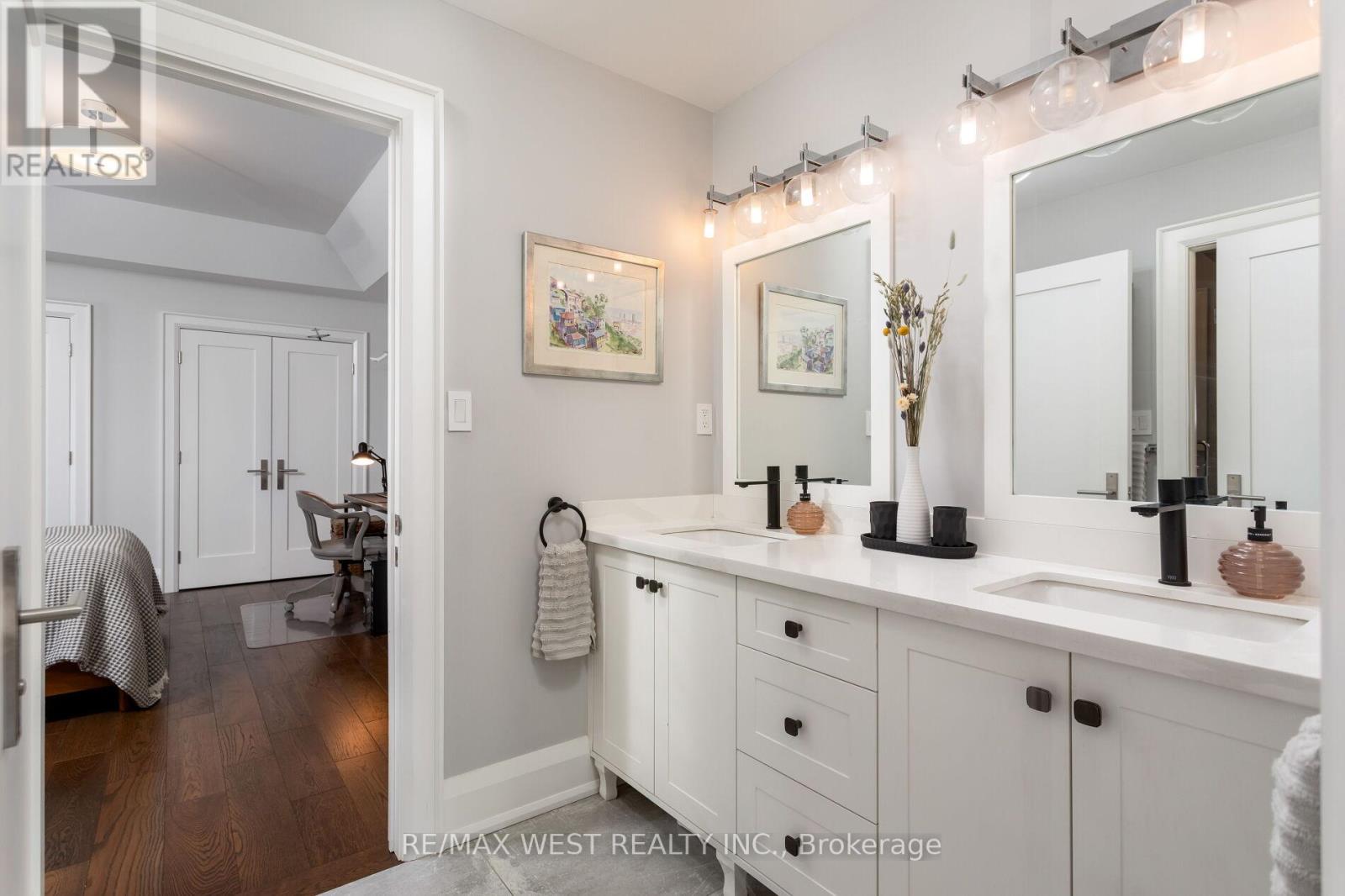 34 Government Road, Toronto, Ontario  M8X 1V9 - Photo 28 - W12795204