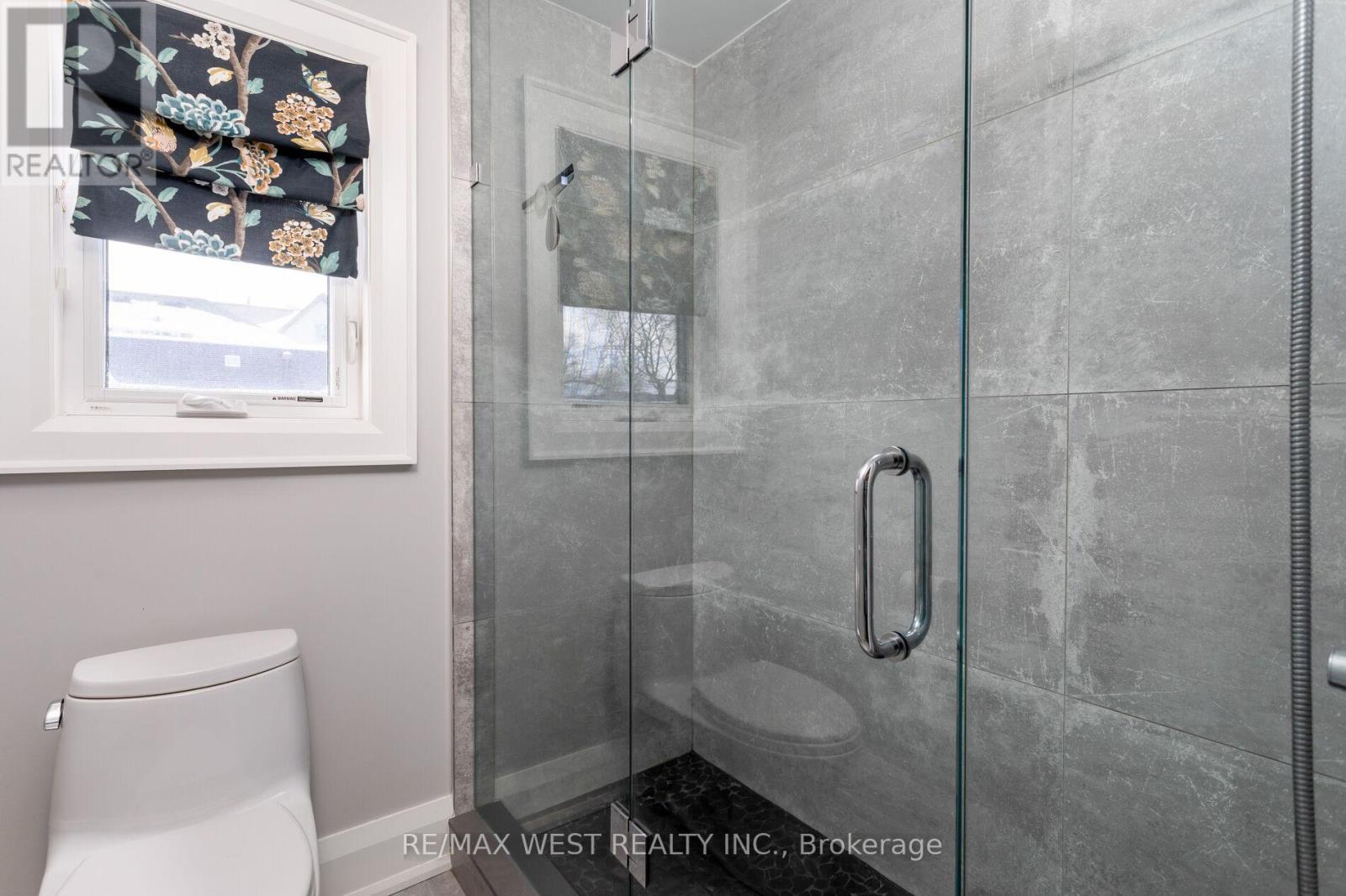 34 Government Road, Toronto, Ontario  M8X 1V9 - Photo 29 - W12795204