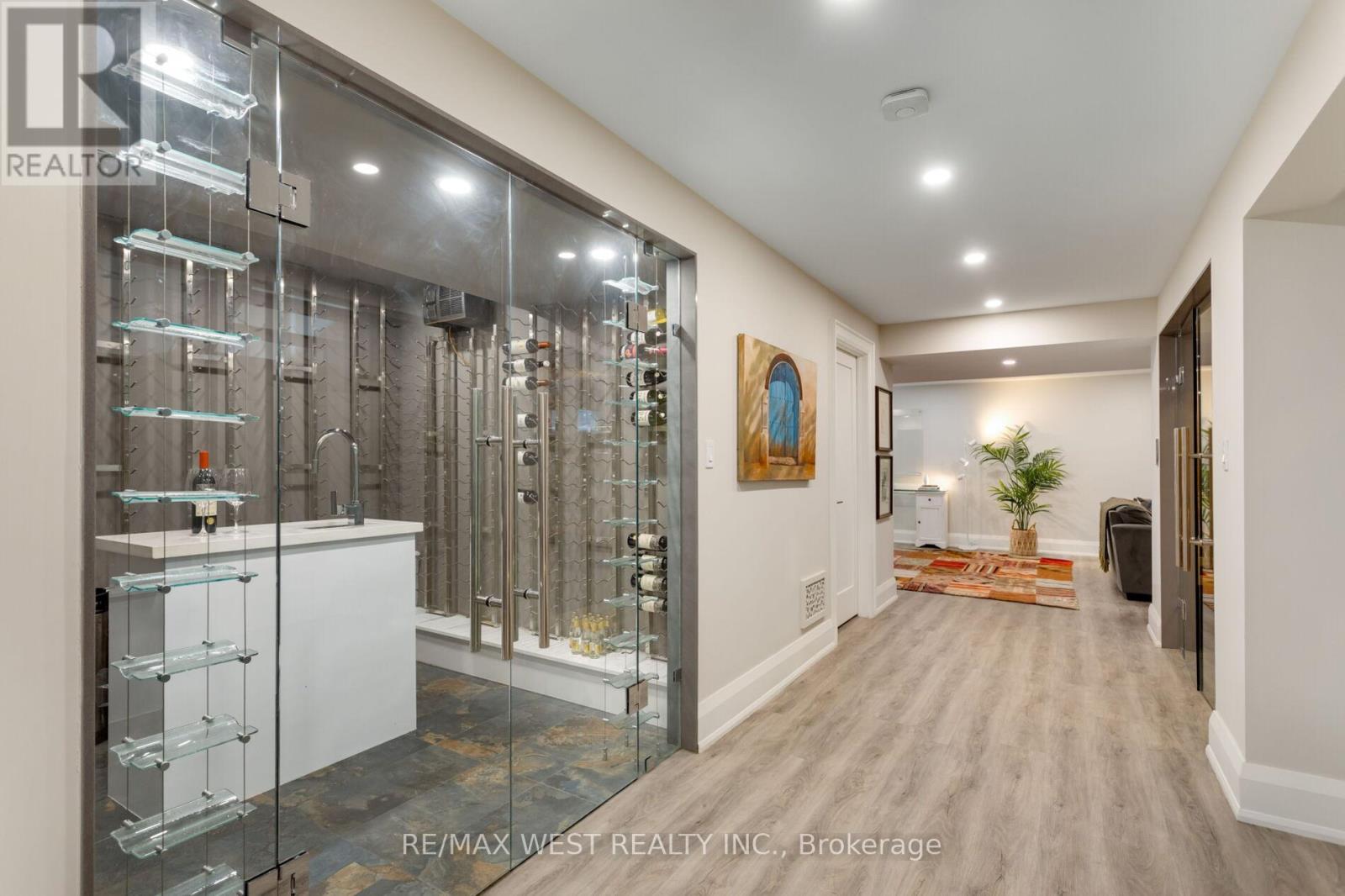 34 Government Road, Toronto, Ontario  M8X 1V9 - Photo 37 - W12795204