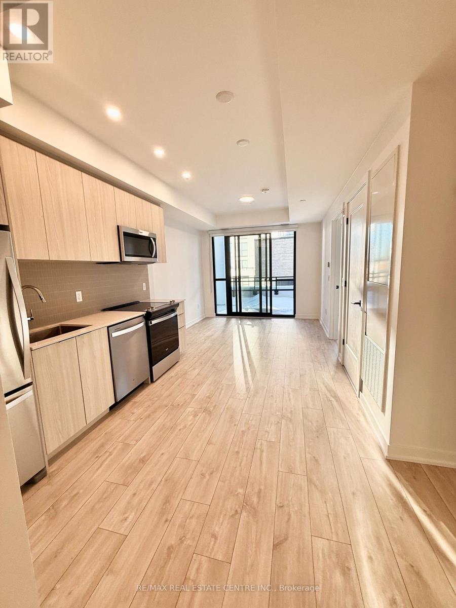 750 Whitlock Avenue, Milton, Ontario  L9E 1M4 - Photo 2 - W12795208