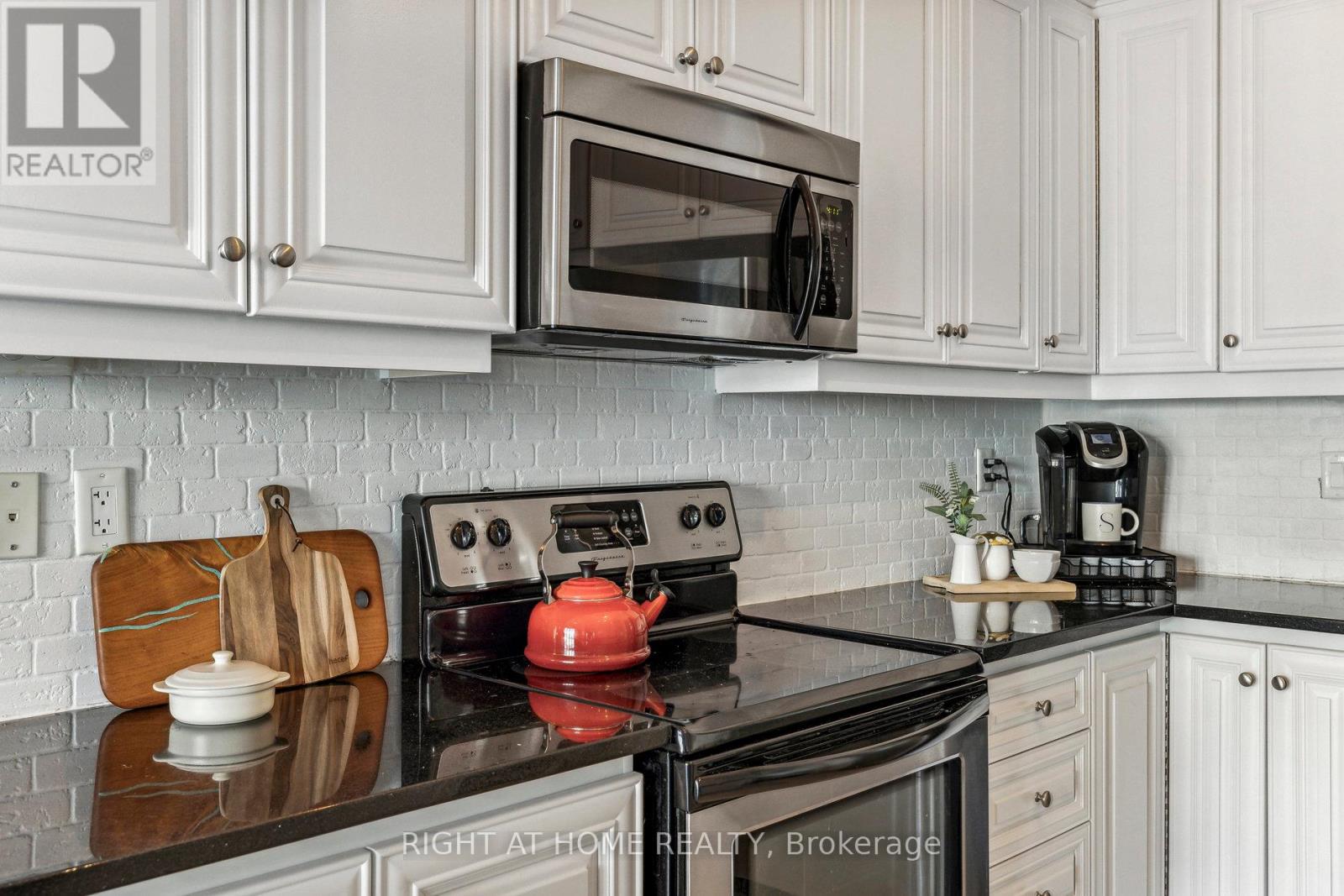 6 - 40 Dartmouth Gate, Hamilton, Ontario  L8E 0B9 - Photo 18 - X12795064