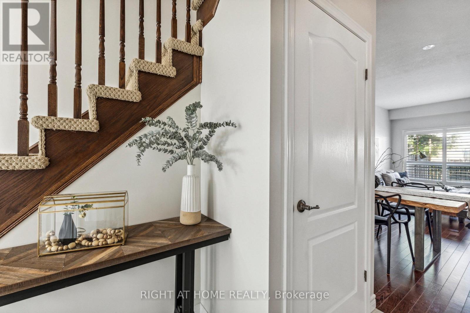 6 - 40 Dartmouth Gate, Hamilton, Ontario  L8E 0B9 - Photo 8 - X12795064