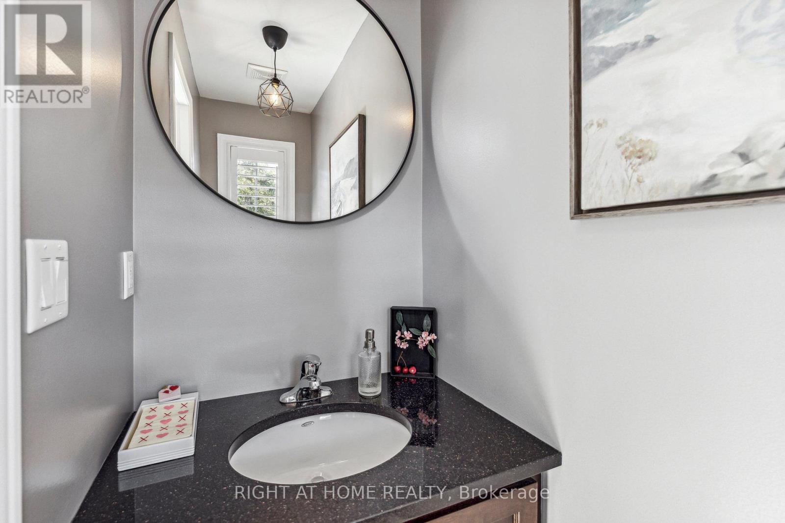 6 - 40 Dartmouth Gate, Hamilton, Ontario  L8E 0B9 - Photo 9 - X12795064