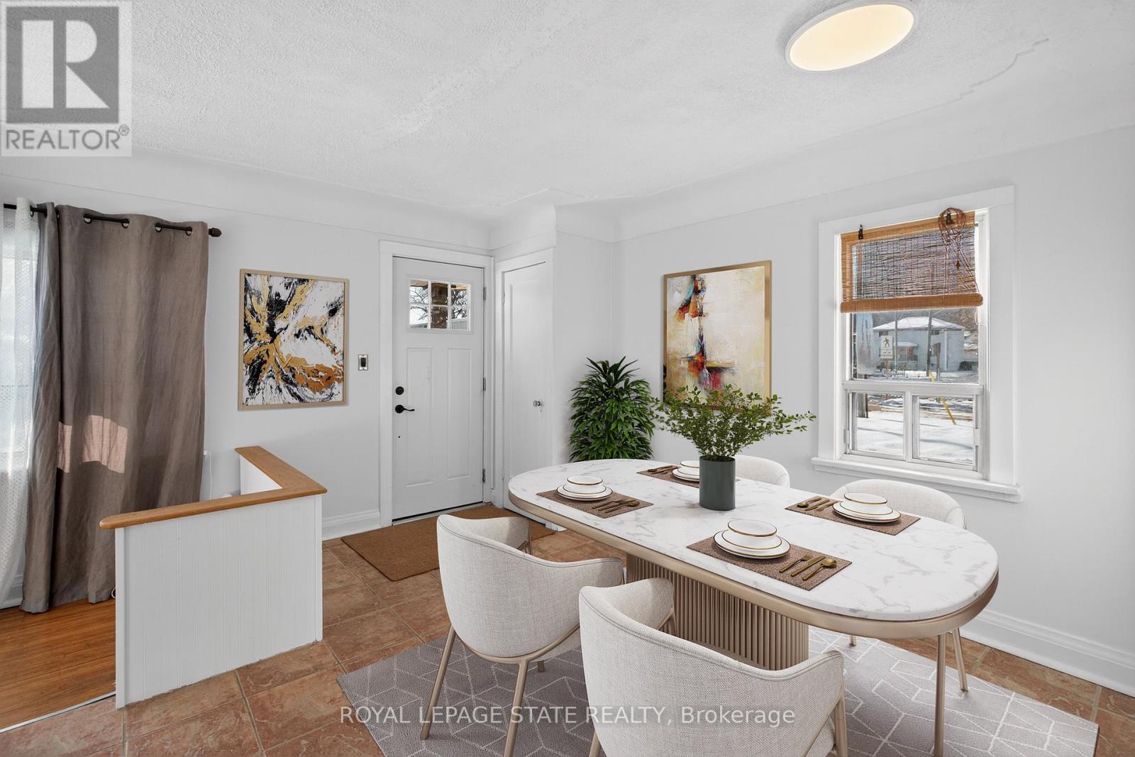 94 Emerson Street, Hamilton, Ontario  L8S 2X6 - Photo 4 - X12795076