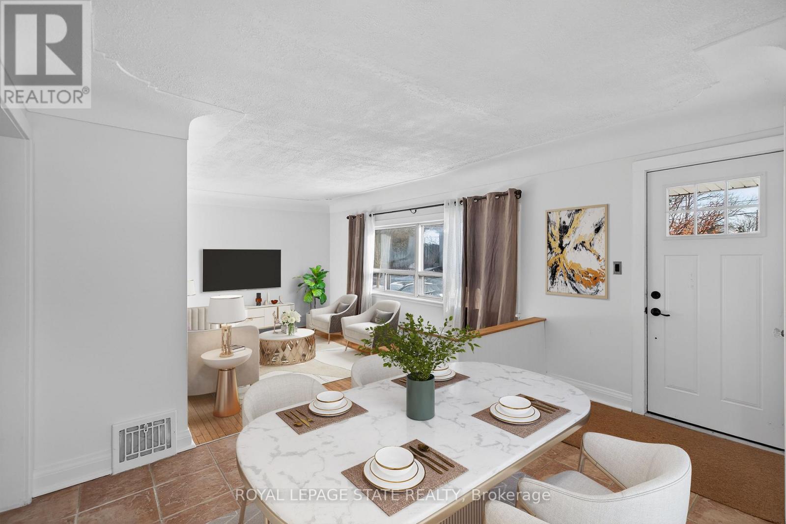 94 Emerson Street, Hamilton, Ontario  L8S 2X6 - Photo 5 - X12795076