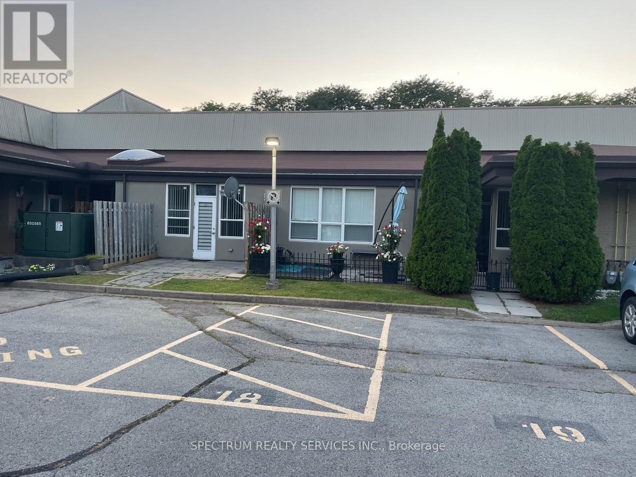 116 - 6350 Dorchester Road, Niagara Falls (Dorchester), Ontario  L2G 1A0 - Photo 22 - X12795120
