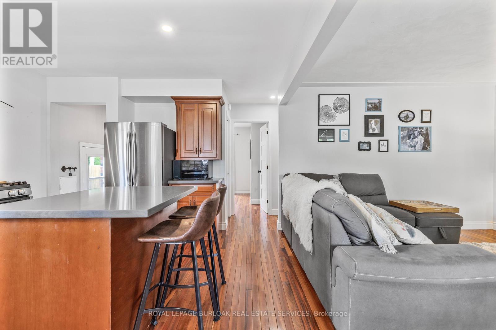 11 Flynn Avenue, Cambridge, Ontario  N3C 2T8 - Photo 11 - X12795122