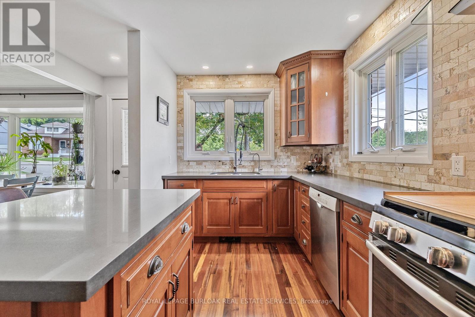 11 Flynn Avenue, Cambridge, Ontario  N3C 2T8 - Photo 14 - X12795122