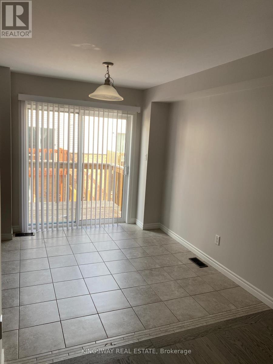 16 Kenridge Terrace, Hamilton, Ontario  L8J 0G4 - Photo 5 - X12795148