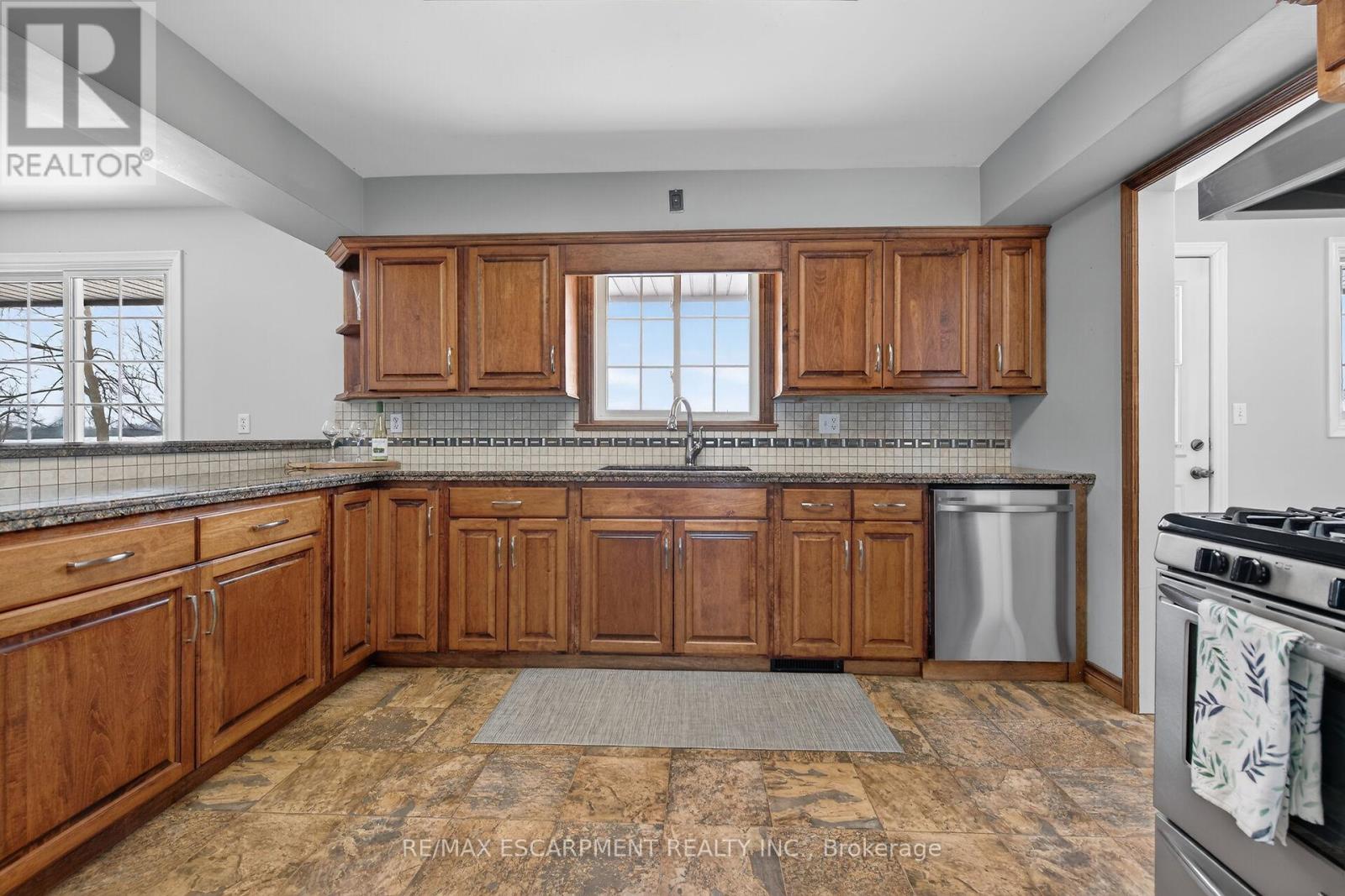 163 Rainham Road, Haldimand, Ontario  N0A 1L0 - Photo 15 - X12795158