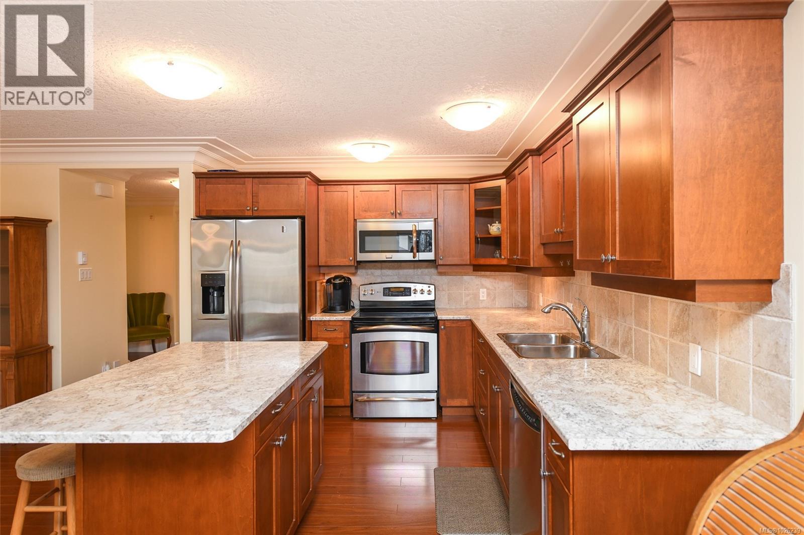 102 199 31st St, Courtenay, British Columbia  V9N 8X1 - Photo 7 - 1026239