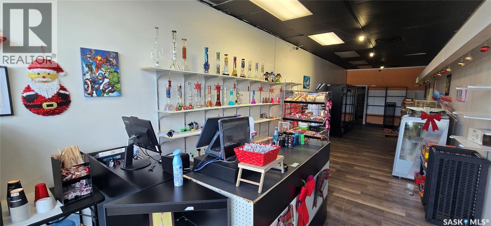 2583 Quance Street, Regina, Saskatchewan  S4V 2Y7 - Photo 2 - SK028735