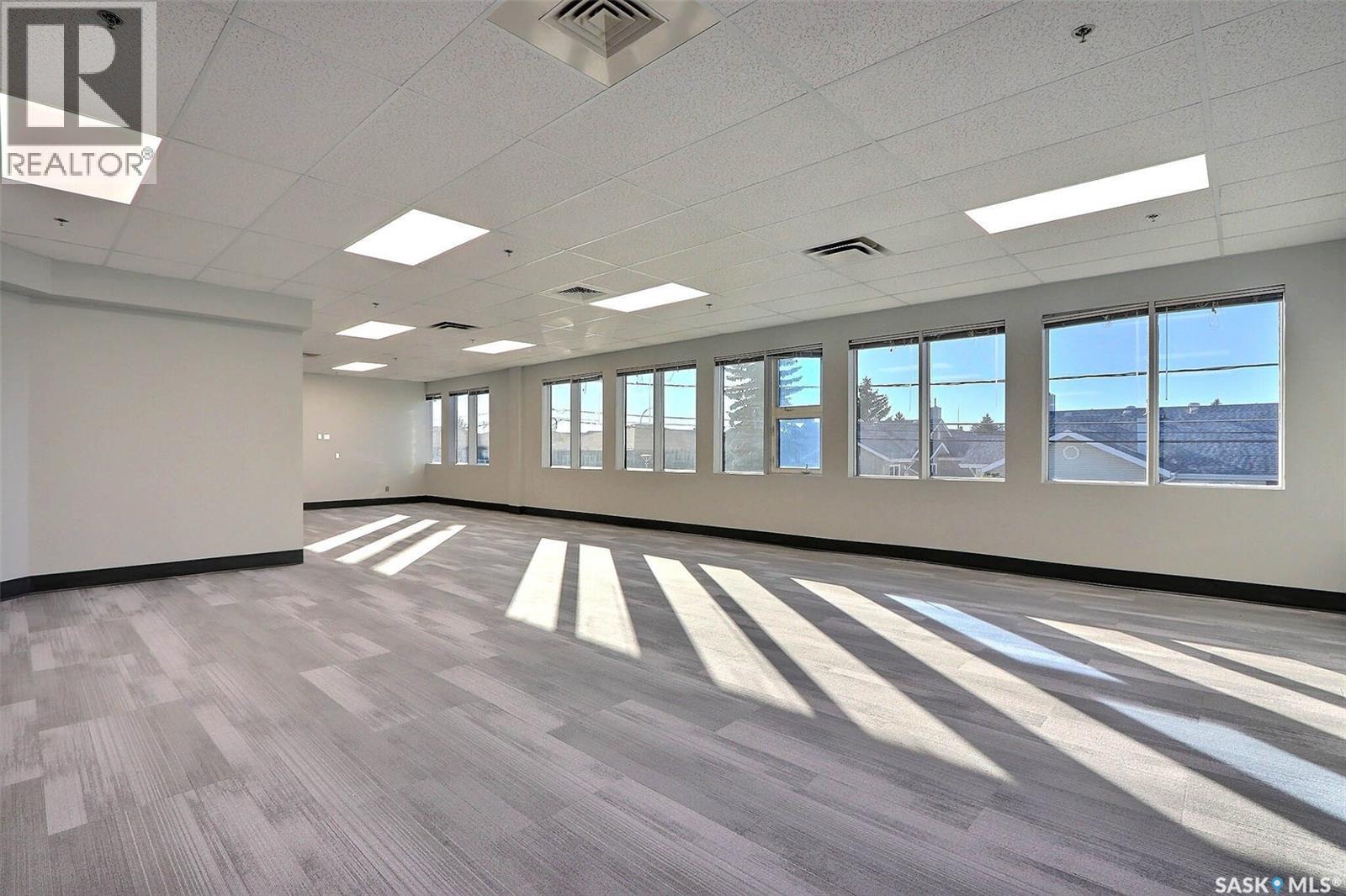 206 2805 6th Avenue E, Prince Albert, Saskatchewan  S6V 6Z6 - Photo 2 - SK028719