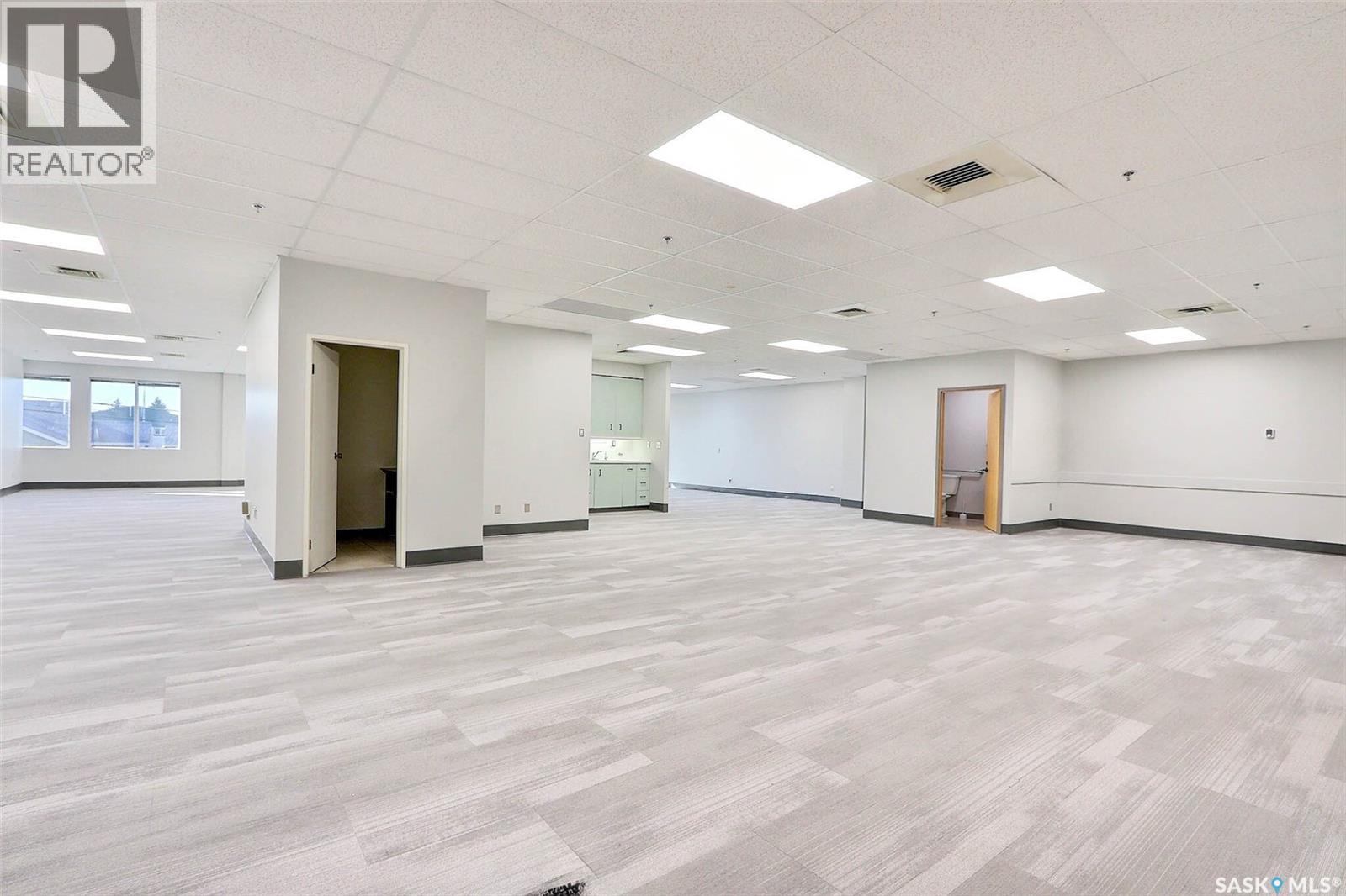 206 2805 6th Avenue E, Prince Albert, Saskatchewan  S6V 6Z6 - Photo 3 - SK028719