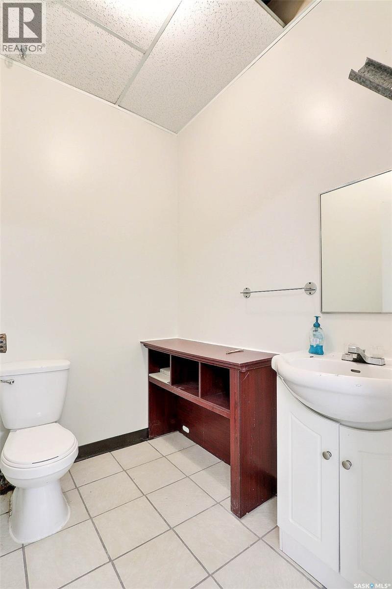 206 2805 6th Avenue E, Prince Albert, Saskatchewan  S6V 6Z6 - Photo 8 - SK028719