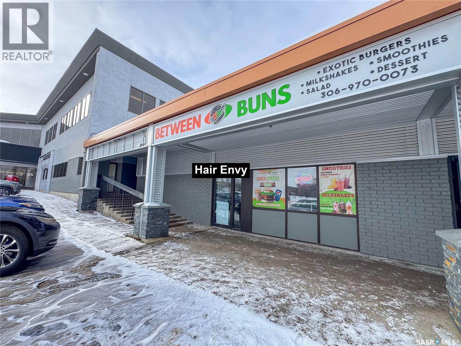 110 2805 6th Avenue E, Prince Albert, Saskatchewan  S6V 6Z6 - Photo 2 - SK028714