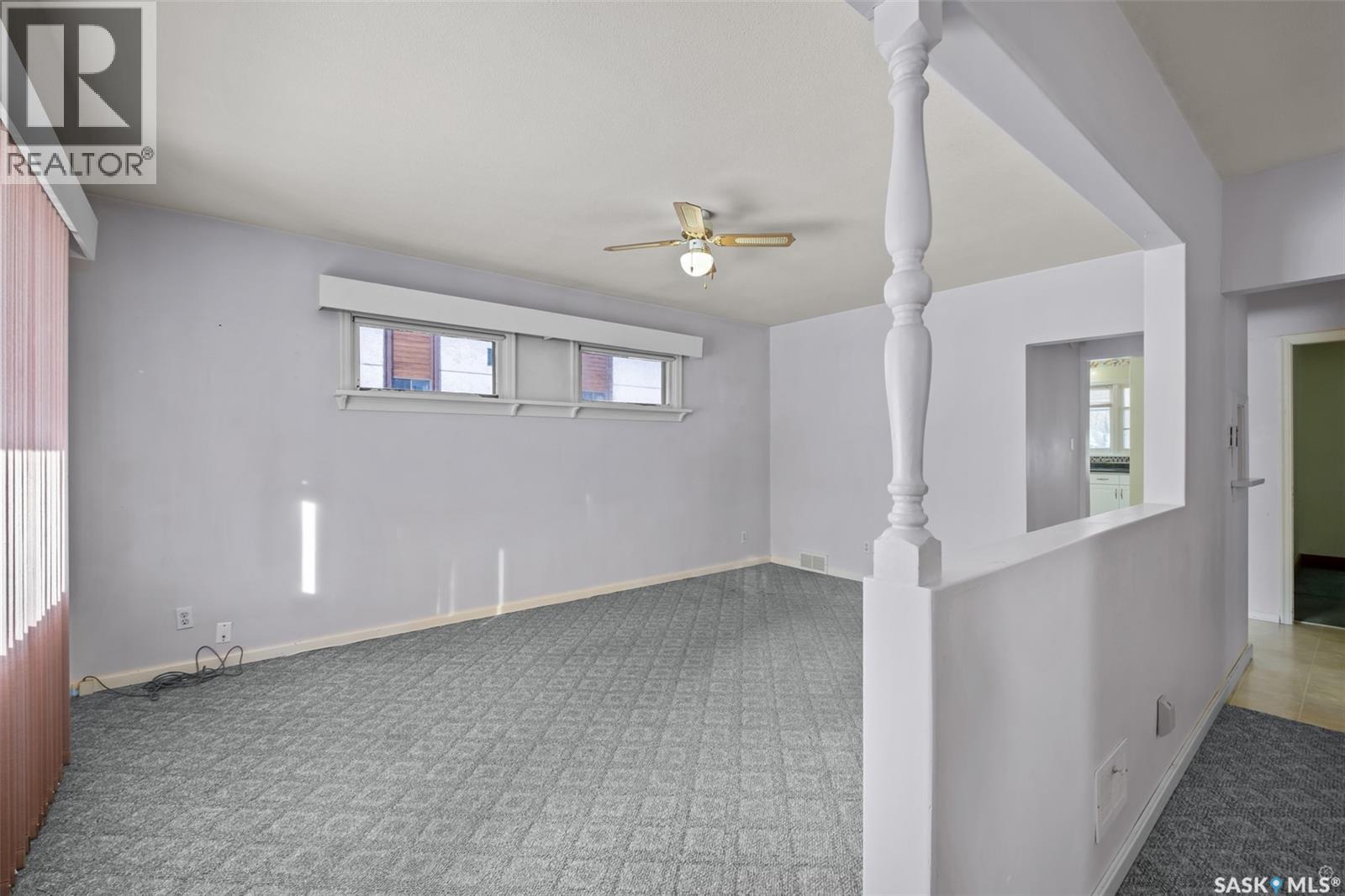 332 11th Street E, Prince Albert, Saskatchewan  S6V 1A6 - Photo 2 - SK028700