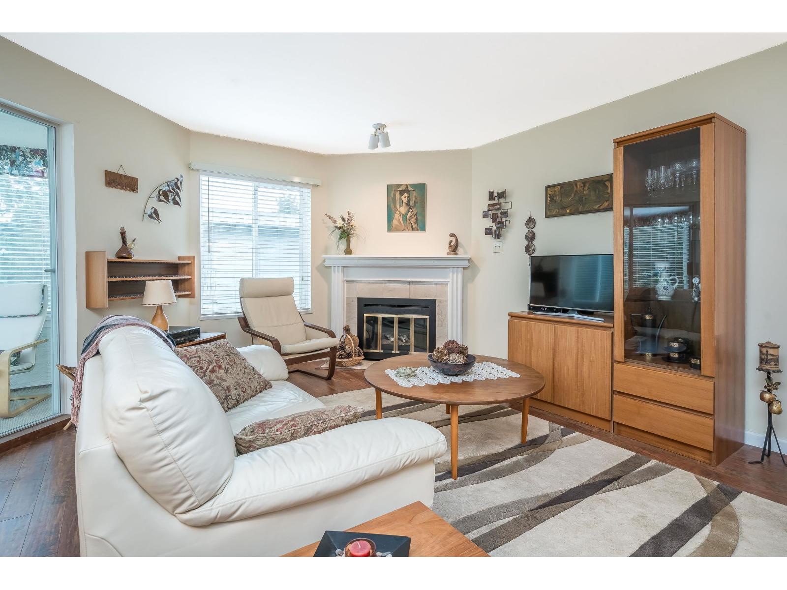 203 1378 Fir Street, White Rock, British Columbia V4B 4B2 - Photo 17 - R3090280