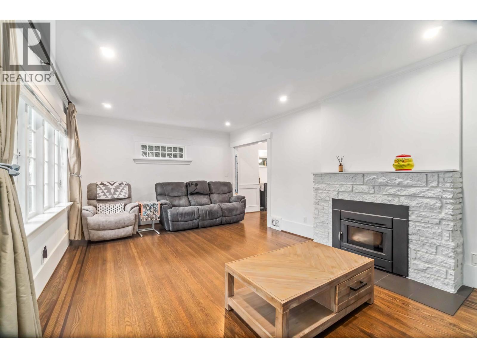 3322 W 38th Avenue, Vancouver, British Columbia  V6N 2X7 - Photo 3 - R3090537